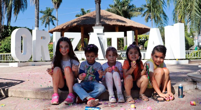 Vive el Carnaval en San Felipe Orizatlán 